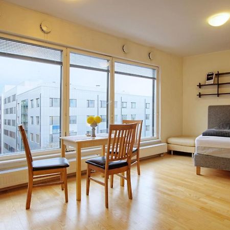 Studio Apartment In Quiet Heart Of Everything Tallin Zewnętrze zdjęcie