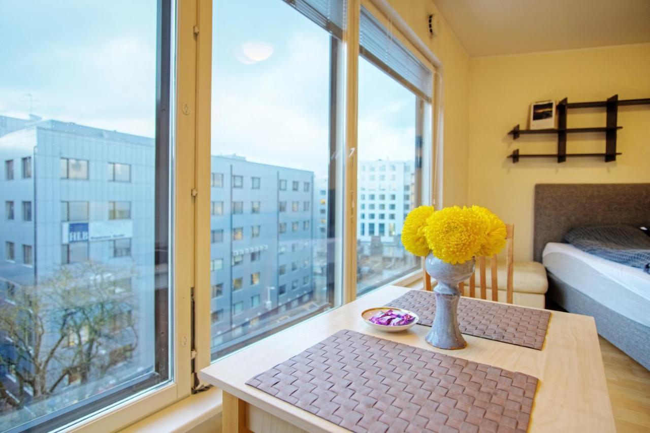 Studio Apartment In Quiet Heart Of Everything Tallin Zewnętrze zdjęcie